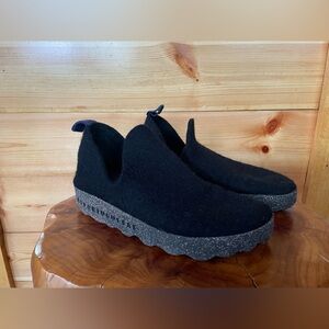 Asportuguesas Women City Slip-On Shoes Size 8-8.5